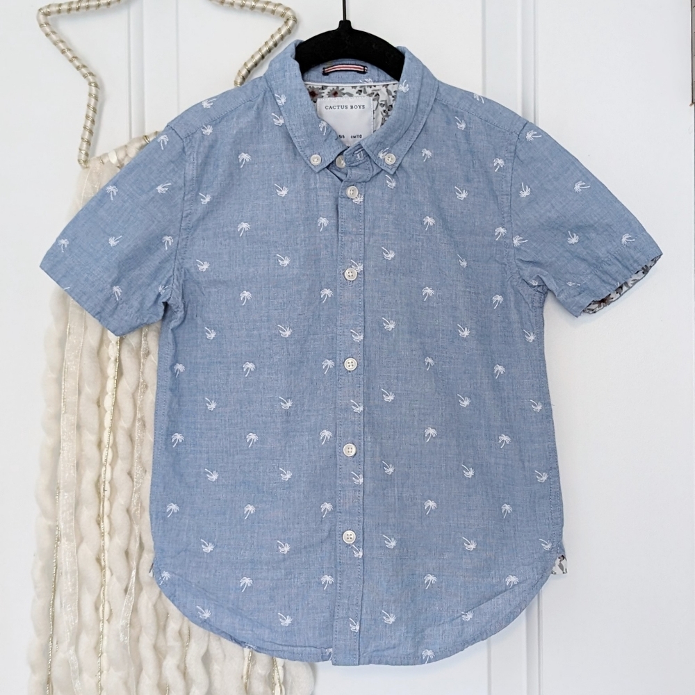 Cactus Boys Chambray Palm Tree Button Down, Size 5/6